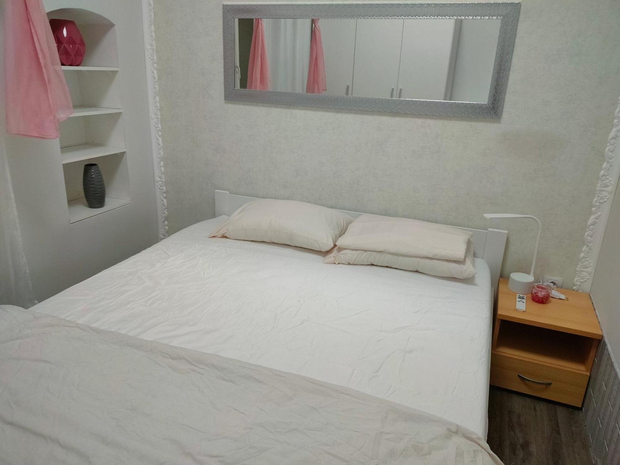 Family Apartment Kv كارلوفي فاري المظهر الخارجي الصورة